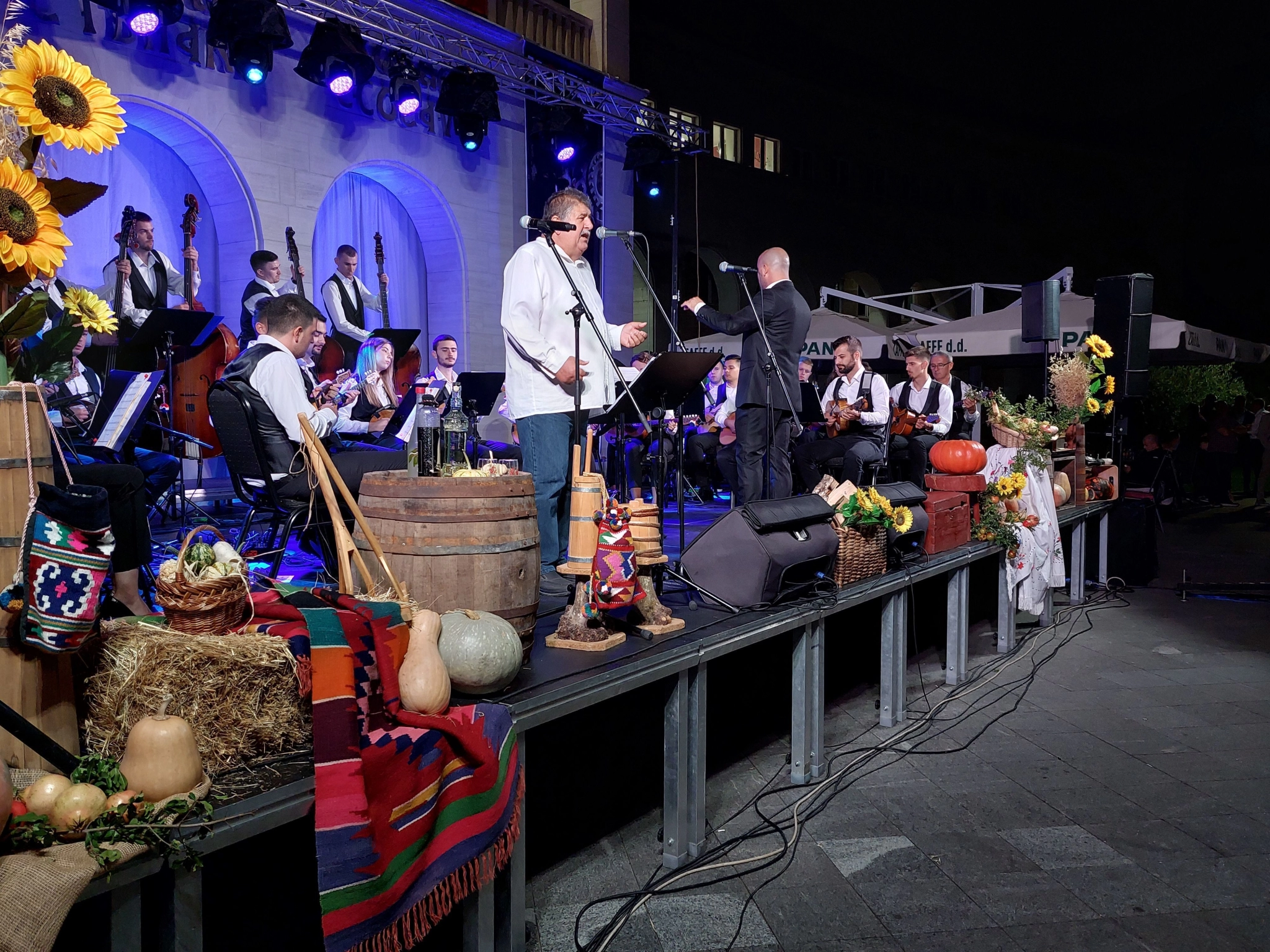 Tamburaški orkestar Mostar poklonio svom gradu koncert za dušu i pamćenje